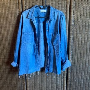 Madewell long sleeve Jean shirt with raw edge hem size XL